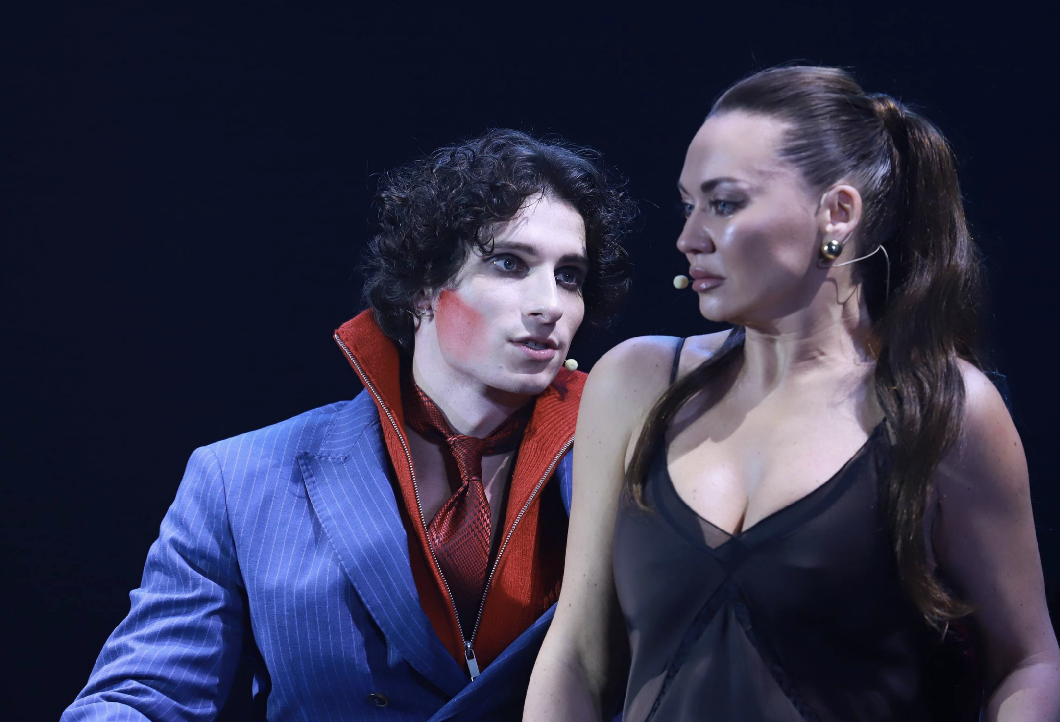 "Мати-одиначка і в 40 років сама": Анна Саліванчук про жіночу силу, "Сватів" і війну